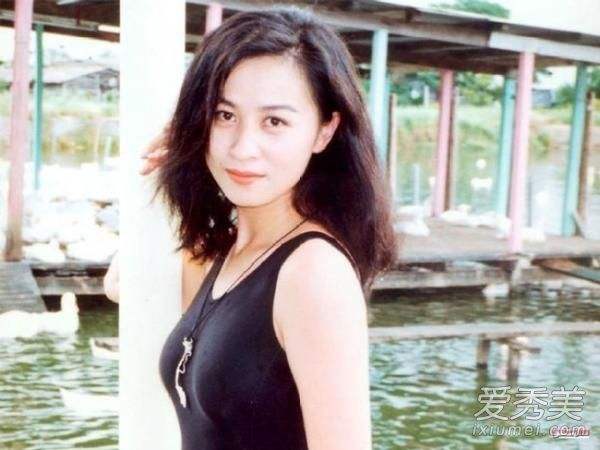 上海伴游程姐招聘(上海招聘伴游年薪8000万)